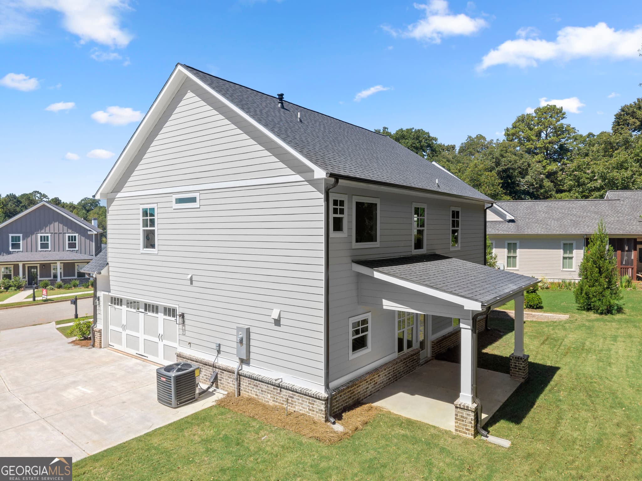 4 bedroom, 2.5 bathroom, 2,223 sq ft single family residence for sale at 4290 Brookhaven Drive, Covington, GA 30014 — photo 7