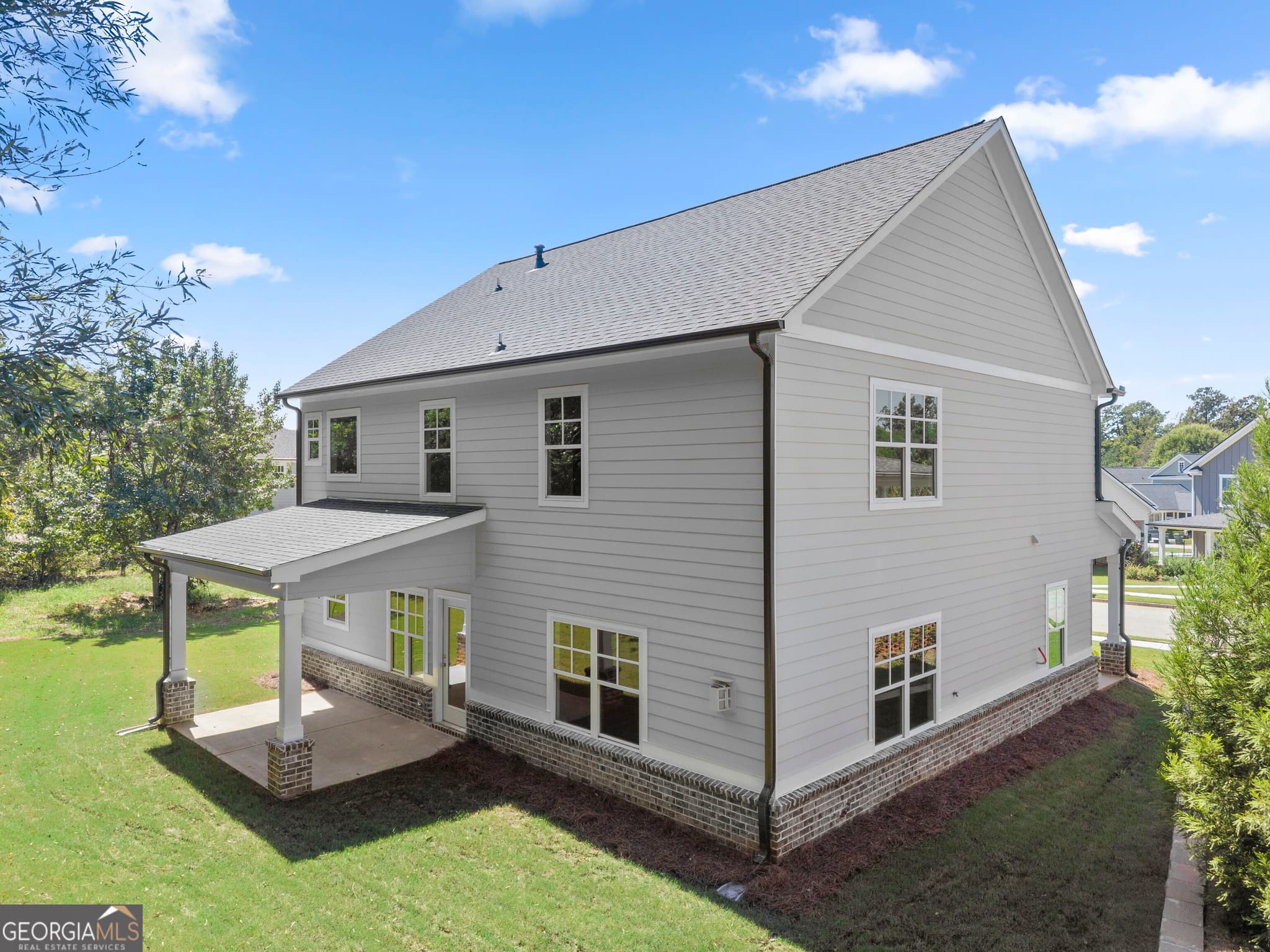4 bedroom, 2.5 bathroom, 2,223 sq ft single family residence for sale at 4290 Brookhaven Drive, Covington, GA 30014 — photo 9