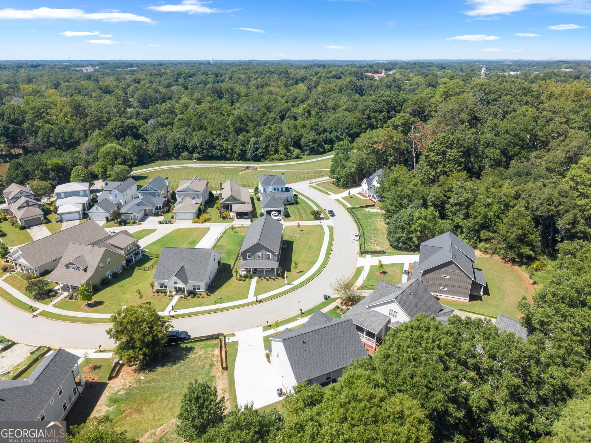 4 bedroom, 2.5 bathroom, 2,223 sq ft single family residence for sale at 4290 Brookhaven Drive, Covington, GA 30014 — photo 10