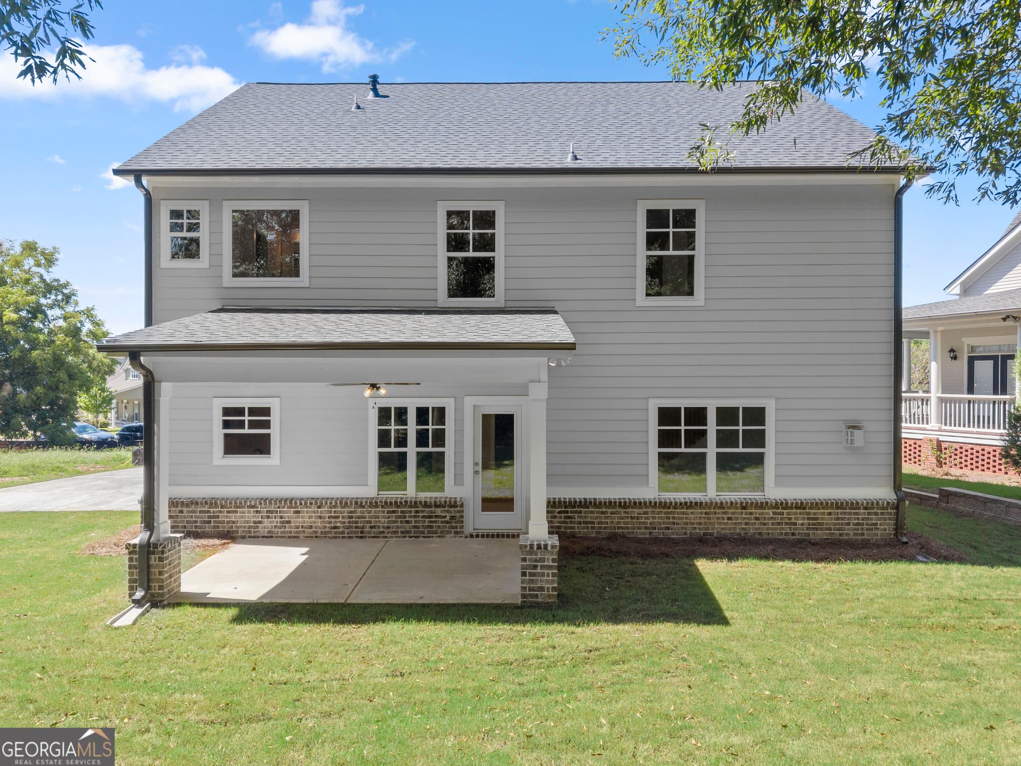 4 bedroom, 2.5 bathroom, 2,223 sq ft single family residence for sale at 4290 Brookhaven Drive, Covington, GA 30014 — photo 8