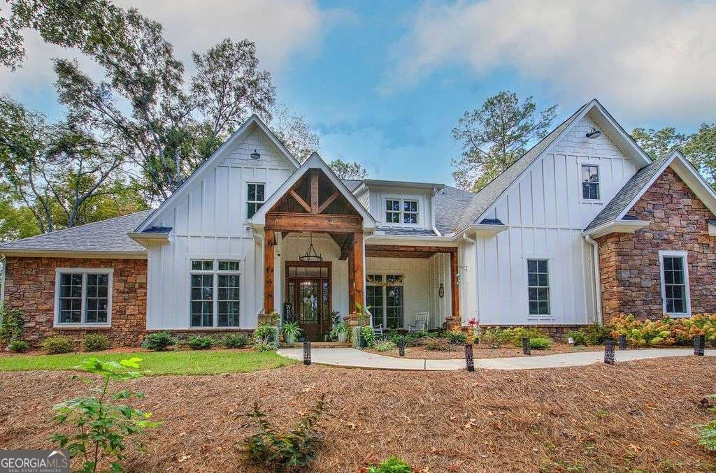 4 bedroom, 2.5 bathroom, 3,019 sq ft single family residence for sale at 11 Headden Ridge, Cartersville, GA 30121