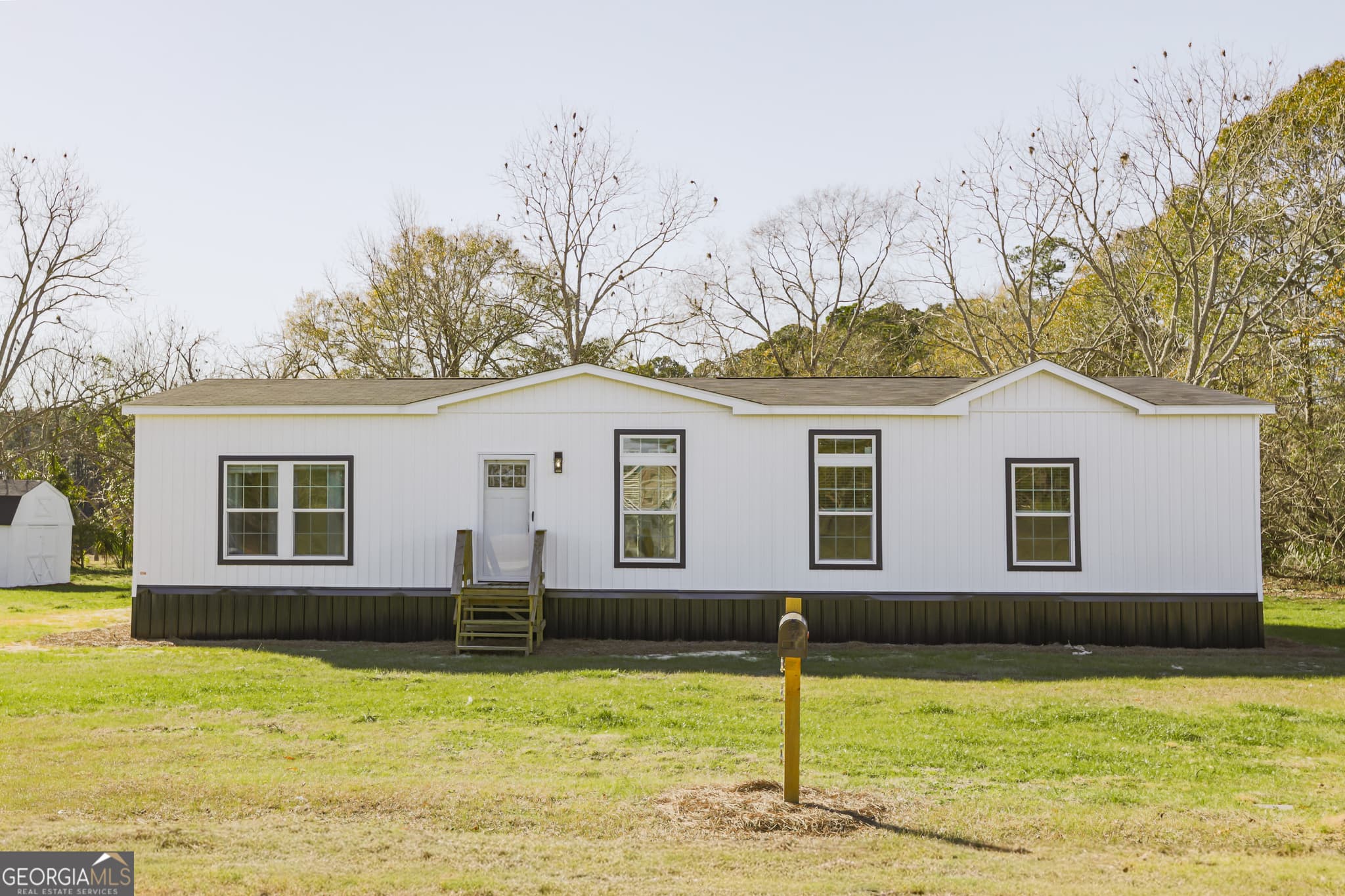 3 bedroom, 2 bathroom, 1,984 sq ft manufactured home,mobile home sold at 6553 Kenny Lane, Blackshear, GA 31516