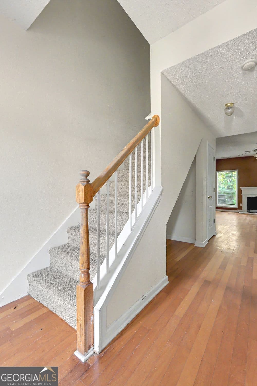 3 bedroom, 2.5 bathroom, 1,562 sq ft townhouse for sale at 136 Madeline Court, Mcdonough, GA 30253 — photo 7
