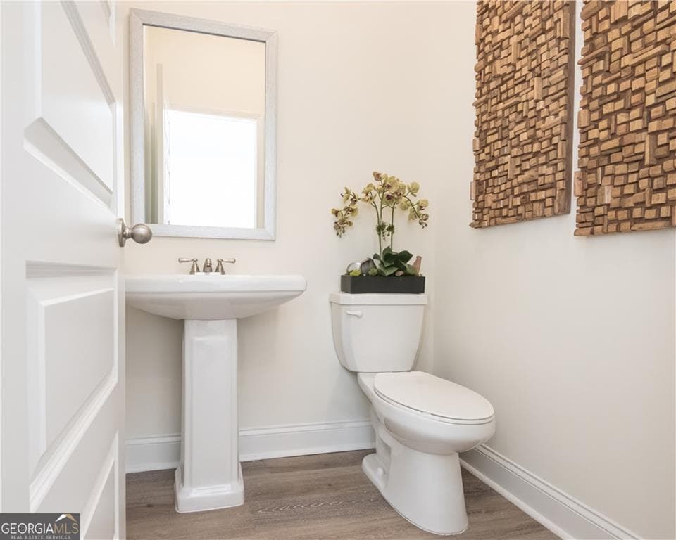 3 bedroom, 2.5 bathroom, 1,685 sq ft townhouse for sale at 6017 Silverbell Drive, Flowery Branch, GA 30542 — photo 3
