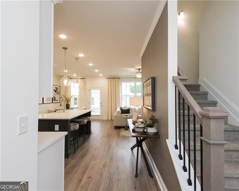 3 bedroom, 2.5 bathroom, 1,685 sq ft townhouse for sale at 6017 Silverbell Drive, Flowery Branch, GA 30542 — photo 5