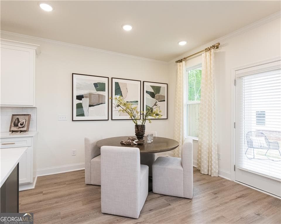 3 bedroom, 2.5 bathroom, 1,685 sq ft townhouse for sale at 6017 Silverbell Drive, Flowery Branch, GA 30542 — photo 10