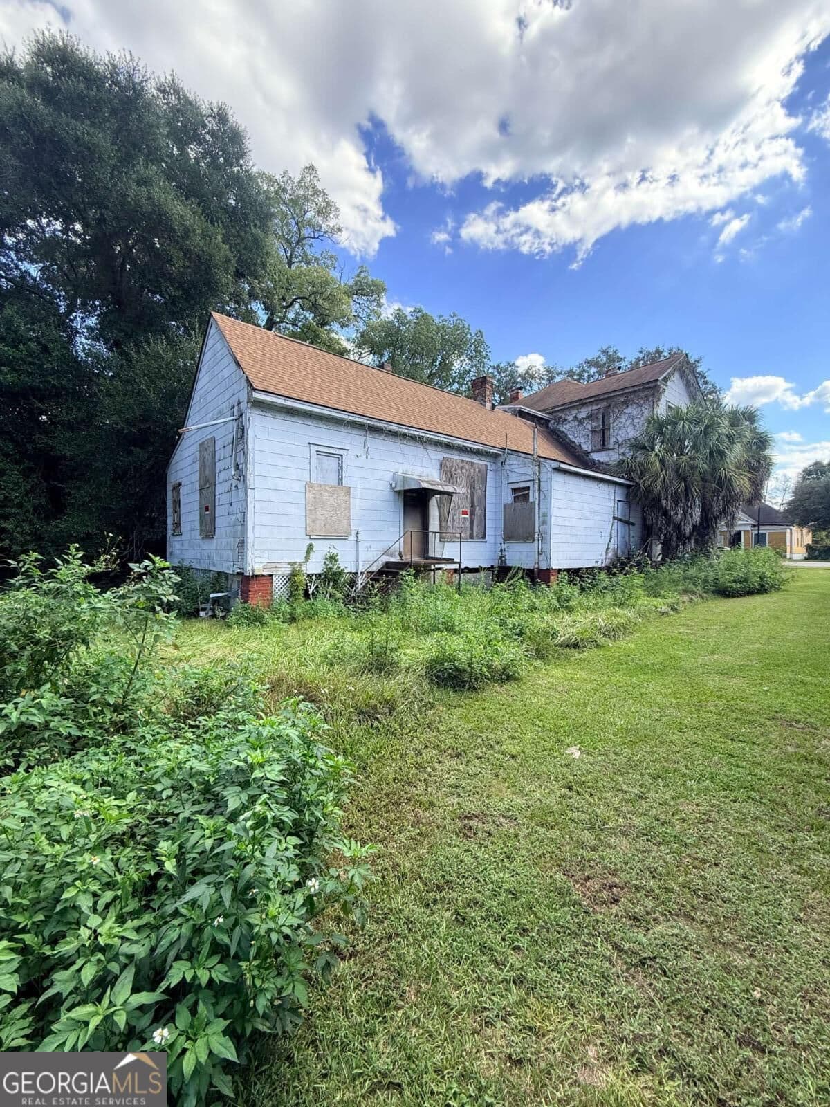 4 bedroom, 2 bathroom single family residence for sale at 211 W Residence Avenue, Albany, GA 31701 — photo 3