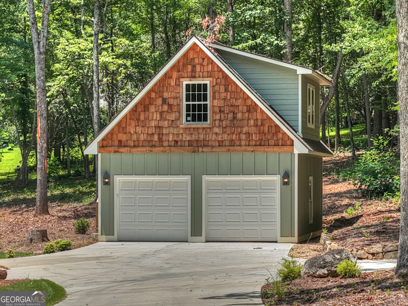3 bedroom, 2.5 bathroom, 1,827 sq ft single family residence for sale at 646 High Country Circle, Morganton, GA 30560 — photo 6