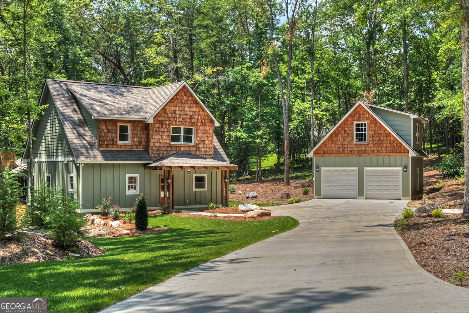 3 bedroom, 2.5 bathroom, 1,827 sq ft single family residence for sale at 646 High Country Circle, Morganton, GA 30560 — photo 4