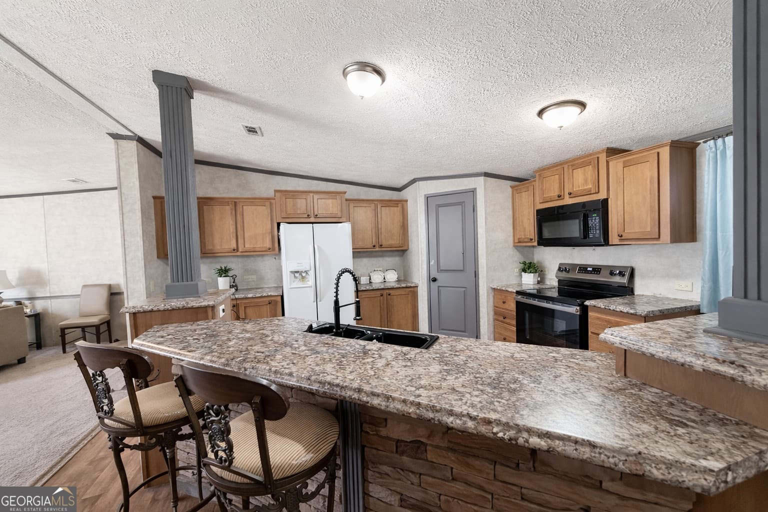 4 bedroom, 2.5 bathroom, 2,432 sq ft manufactured home,single family residence for sale at 195 Margarets Grove Road, Crawfordville, GA 30631 — photo 5