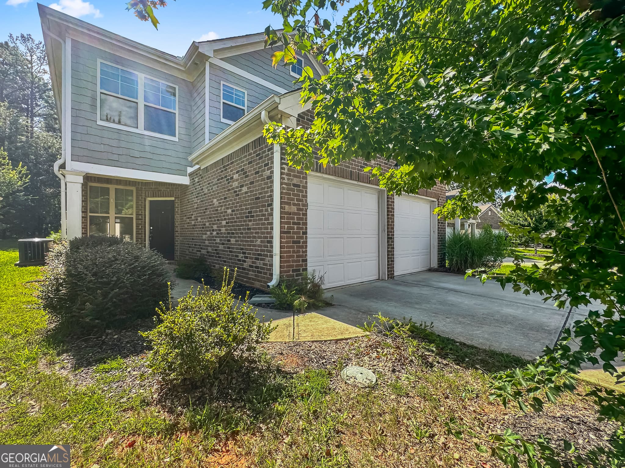 4 bedroom, 2.5 bathroom, 4,294 sq ft single family residence for rent at 206 Daisy Circle, Mcdonough, GA 30252 for $2,095 a month — photo 2