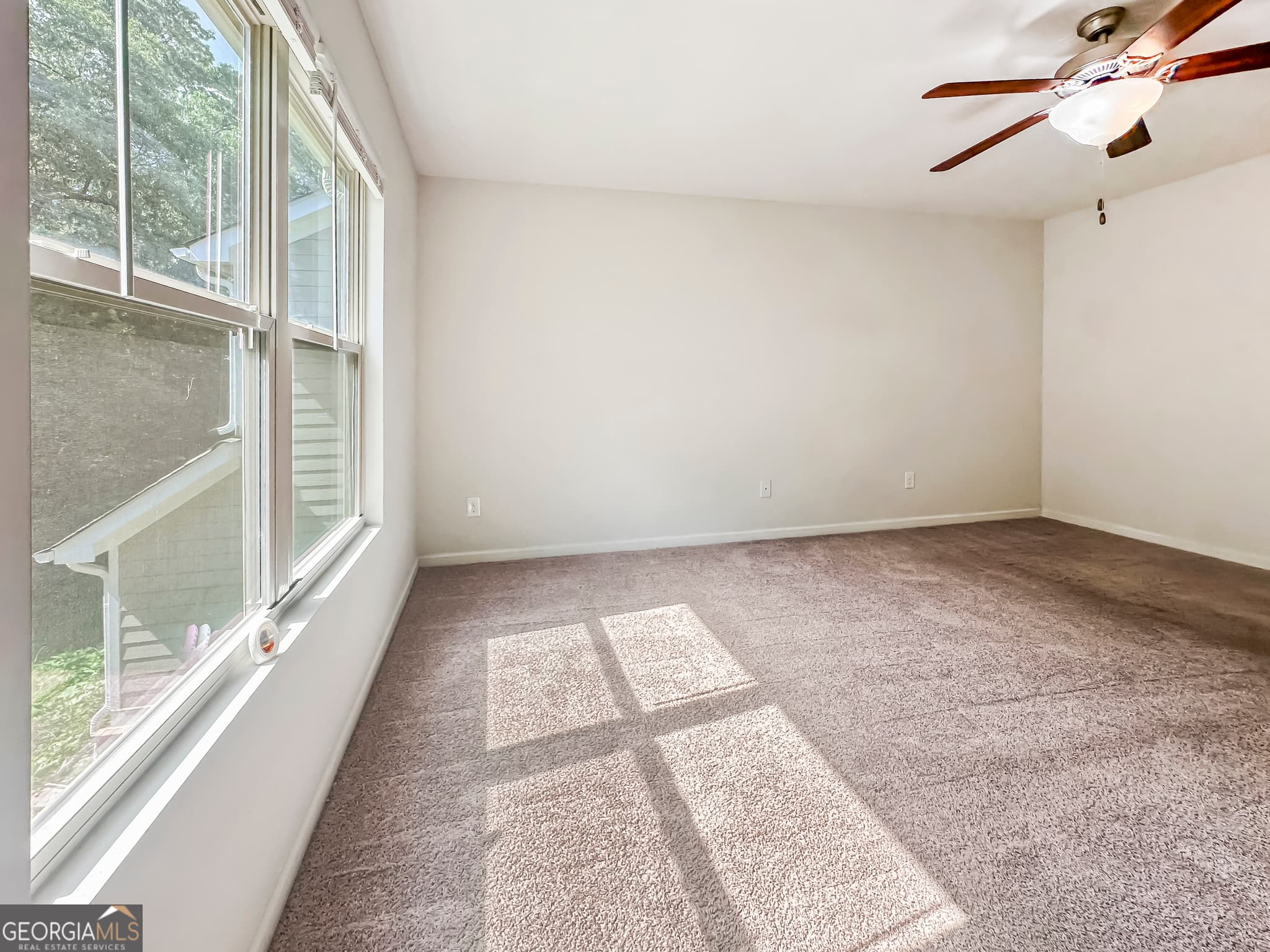 4 bedroom, 2.5 bathroom, 4,294 sq ft single family residence for rent at 206 Daisy Circle, Mcdonough, GA 30252 for $2,095 a month — photo 10