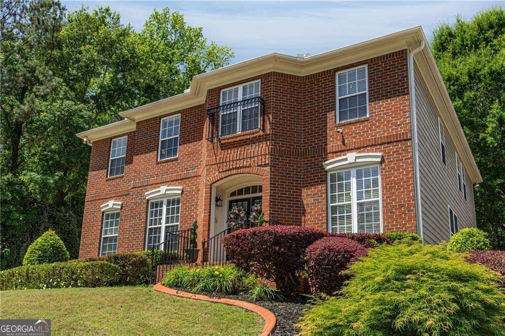 4 bedroom, 3.5 bathroom, 2,914 sq ft single family residence for sale at 3482 Walnut Ridge, Atlanta, GA 30349 — photo 4