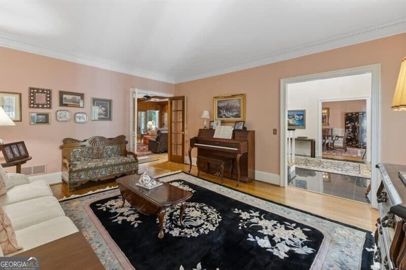 7 bedroom, 6.5 bathroom, 5,176 sq ft single family residence for sale at 1780 Brandon Hall Drive, Atlanta, GA 30350 — photo 7