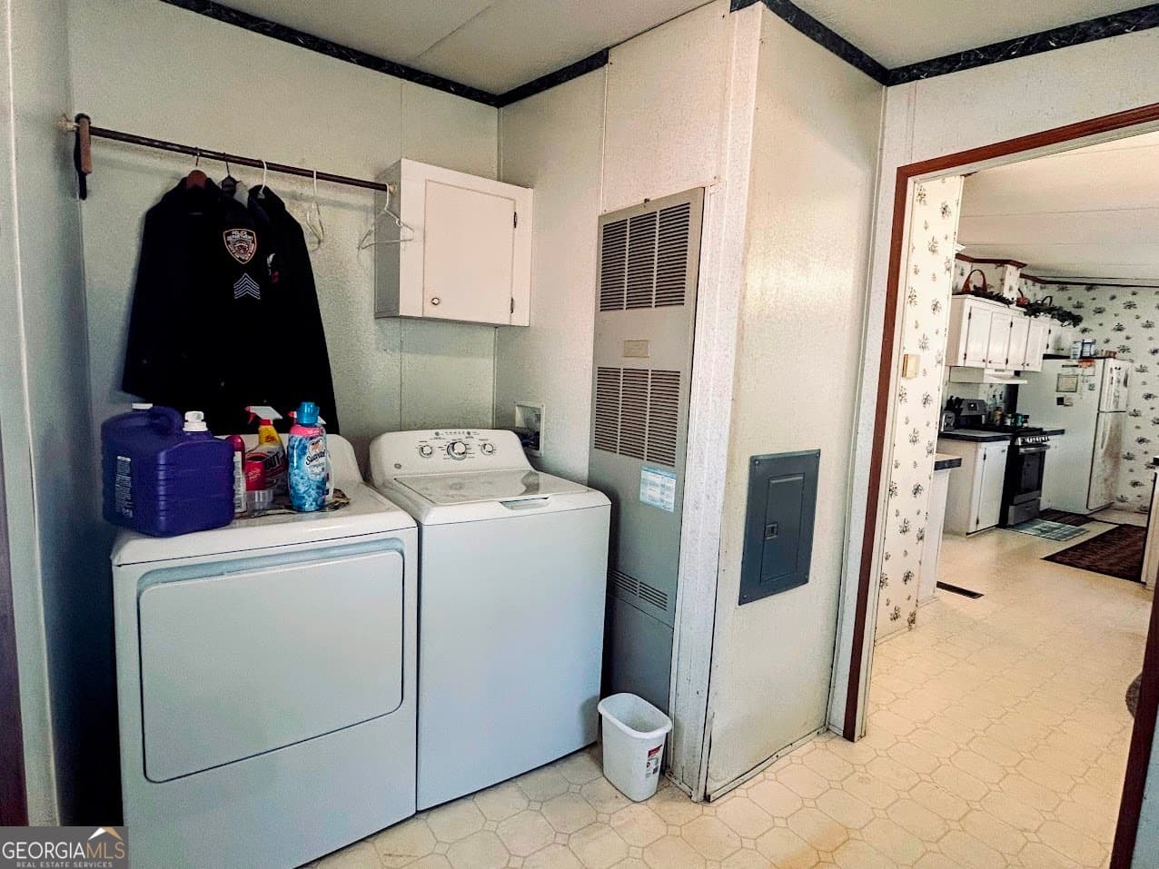 3 bedroom, 2 bathroom, 1,800 sq ft manufactured home,single family residence for sale at 156 Flatrock Road, Eatonton, GA 31024 — photo 8