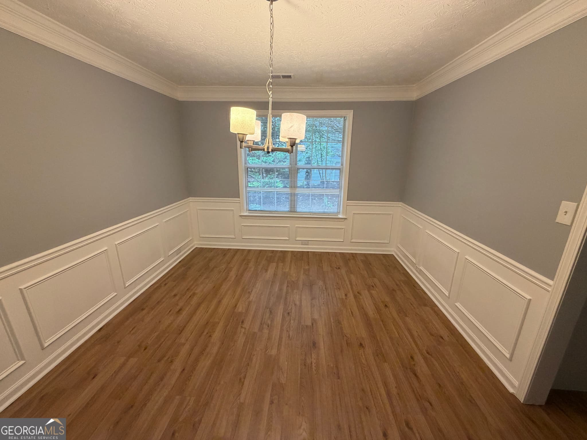 4 bedroom, 2.5 bathroom, 2,780 sq ft single family residence for sale at 2950 MONROVIA Trail, Kennesaw, GA 30144 — photo 6