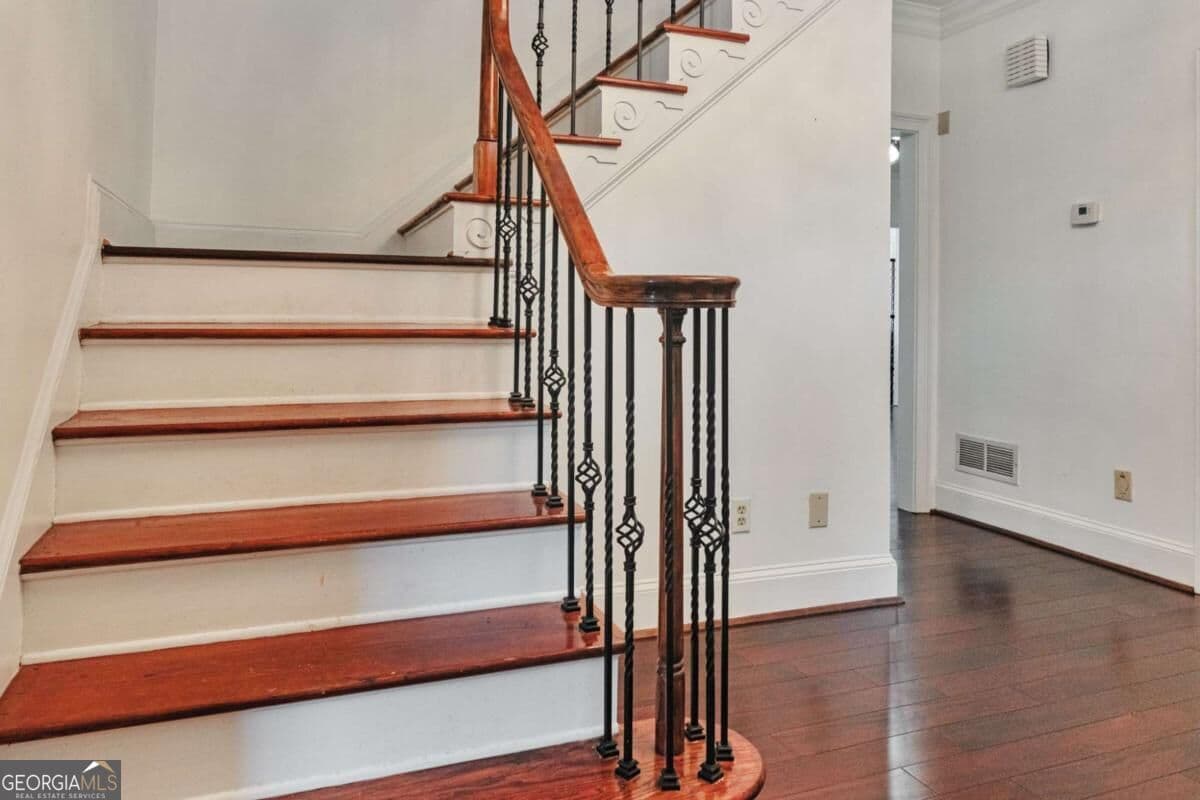5 bedroom, 3.5 bathroom, 4,154 sq ft single family residence for sale at 2504 Beech Tree Court, Conyers, GA 30094 — photo 5