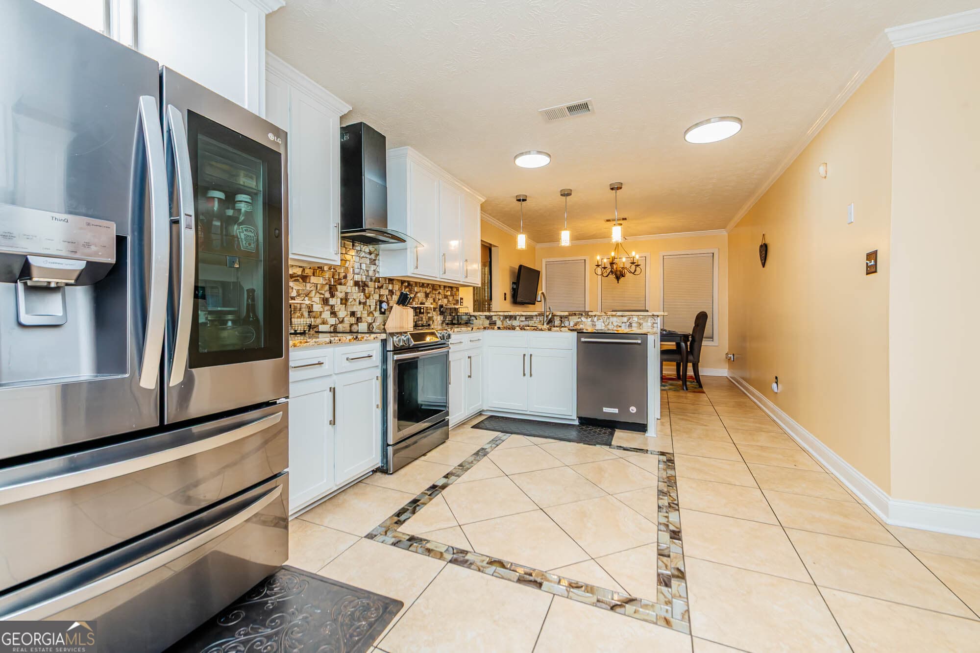 4 bedroom, 3.5 bathroom, 3,681 sq ft single family residence for sale at 204 Aspen Court, Macon, GA 31216 — photo 9