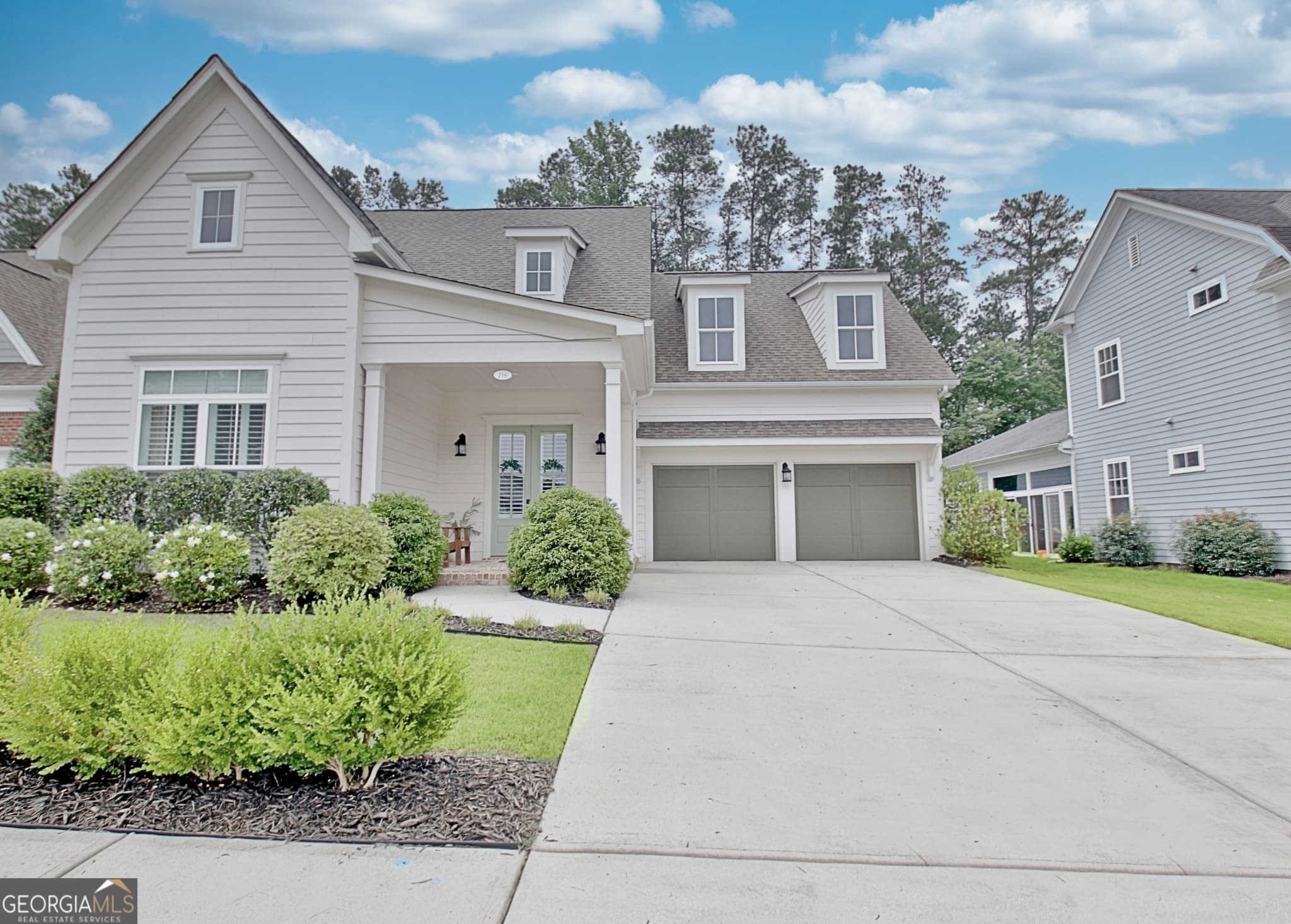 4 bedroom, 3.5 bathroom, 3,269 sq ft single family residence sold at 216 Bandon Way, Peachtree City, GA 30269