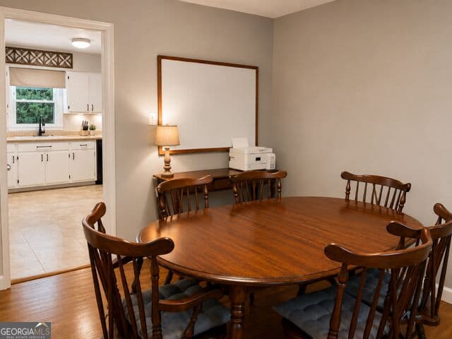 3 bedroom, 1 bathroom, 1,232 sq ft single family residence for sale at 179 Mud Bridge Road, Griffin, GA 30223 — photo 6