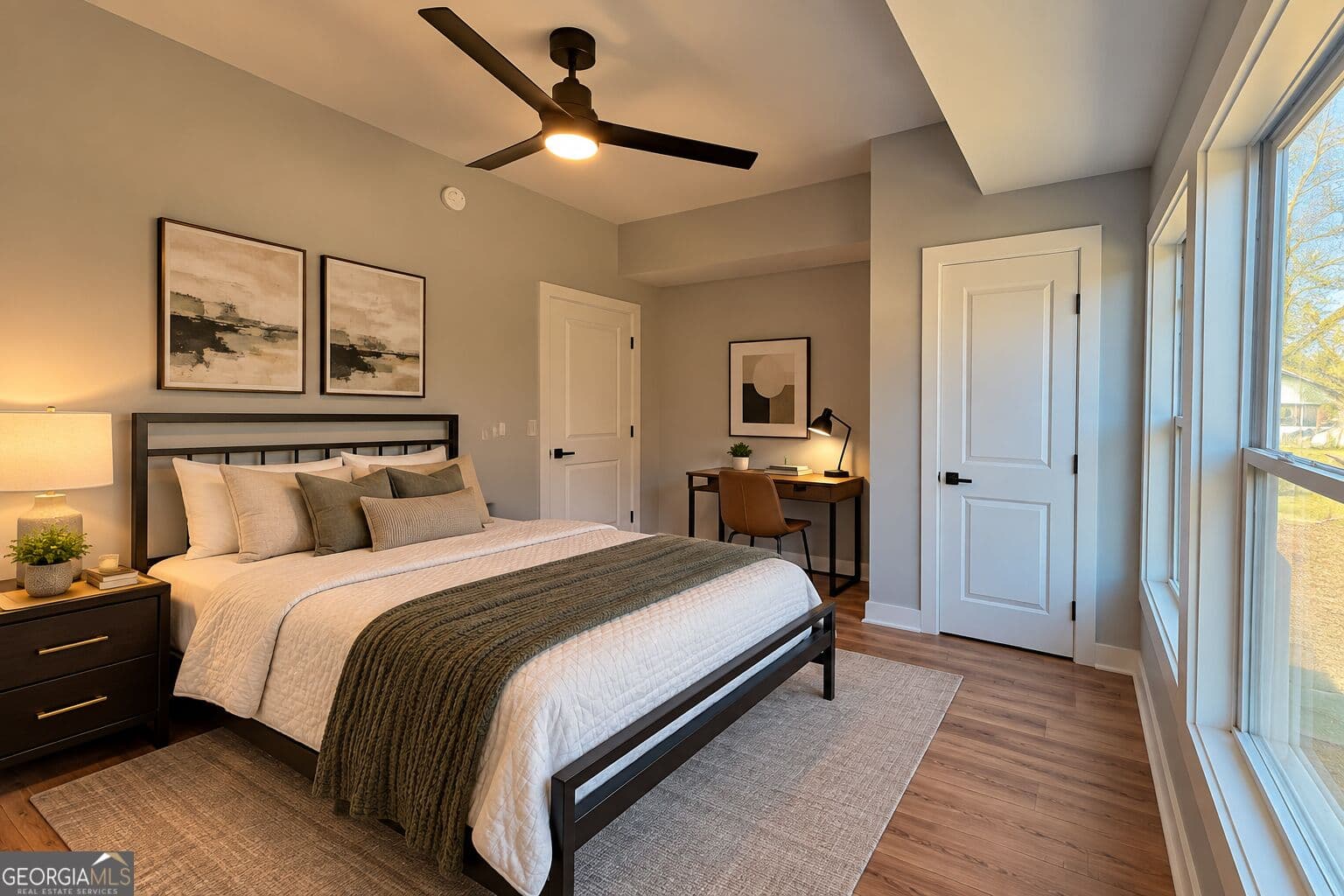 9 bedroom, 4 bathroom, 3 sq ft single family residence for sale at 946 Ashby Grove, Atlanta, GA 30314 — photo 4