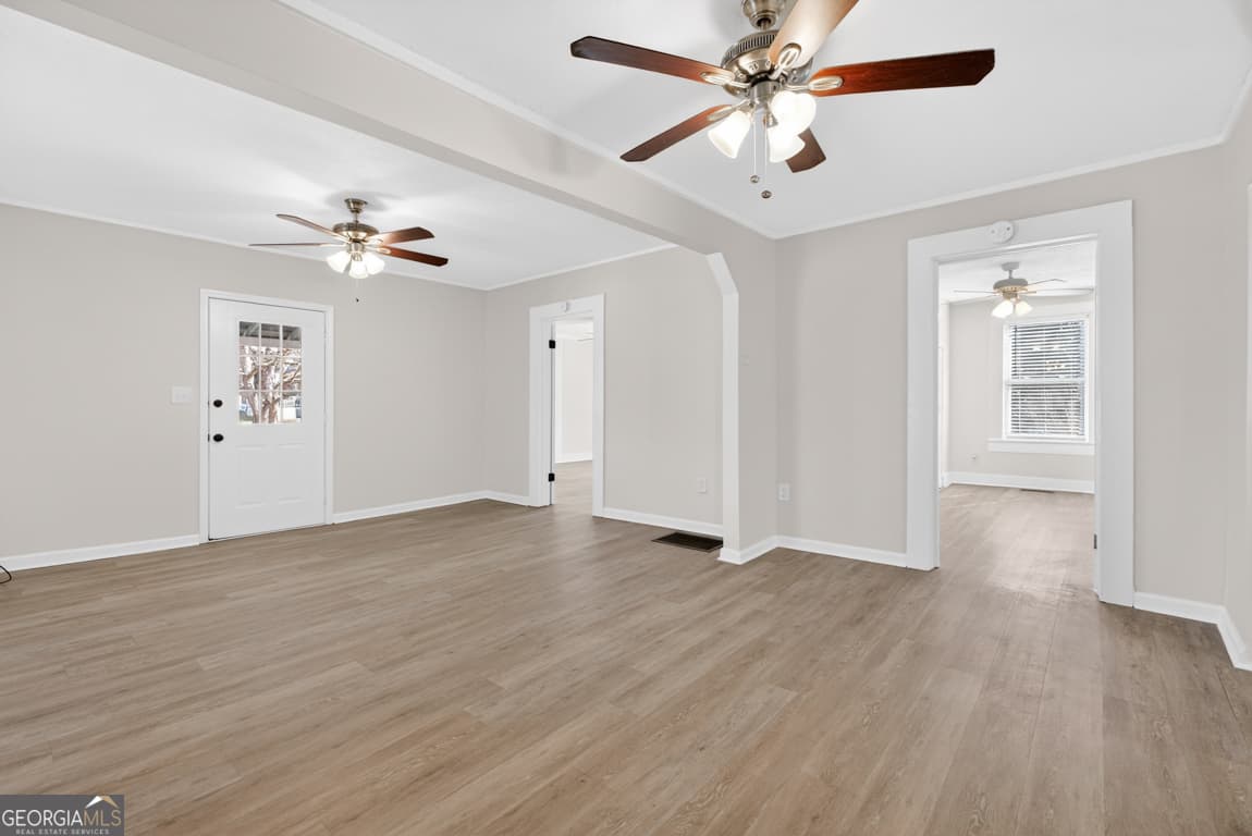 2 bedroom, 1 bathroom, 1,056 sq ft single family residence for sale at 246 Spring Street, Commerce, GA 30529 — photo 7