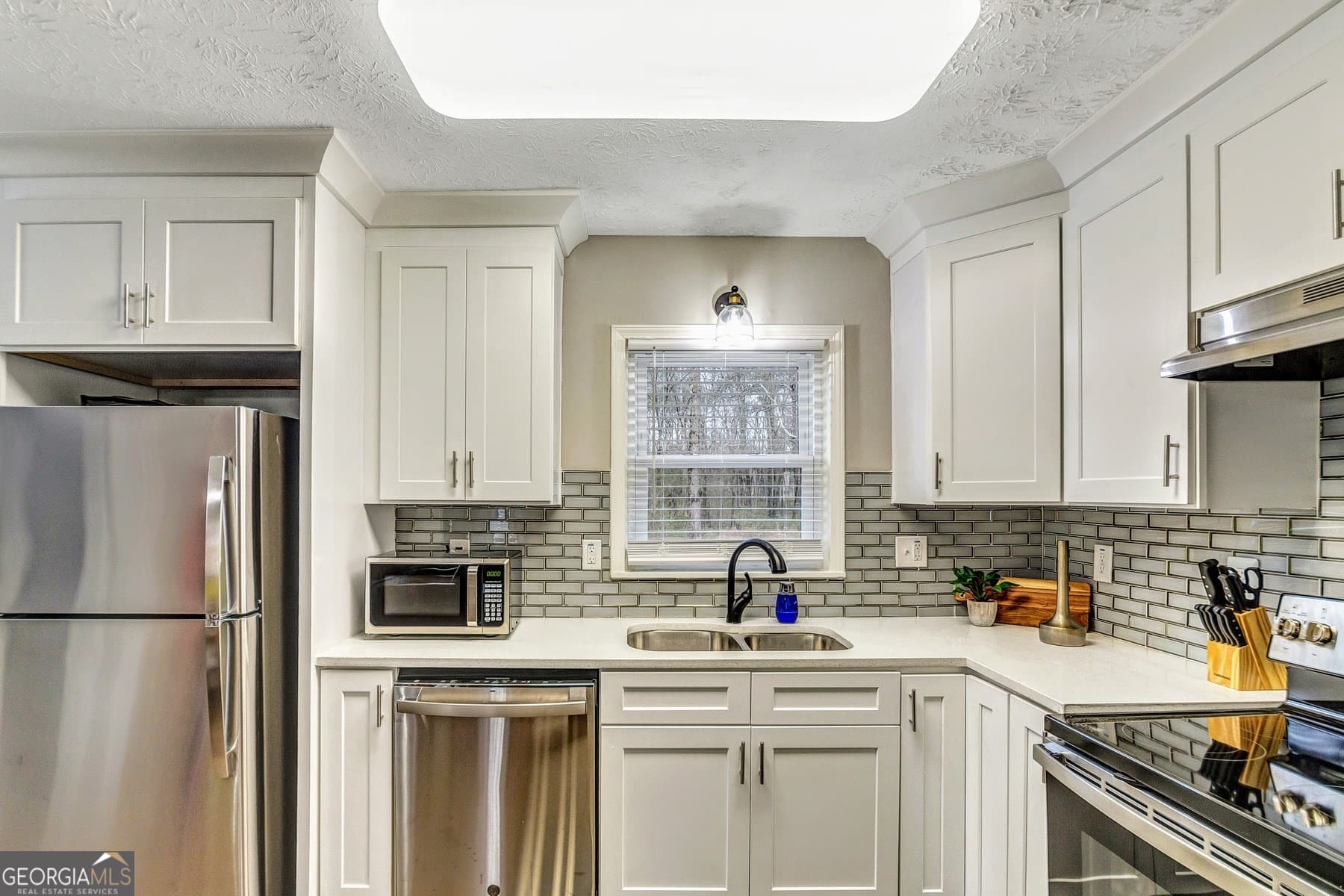 4 bedroom, 2 bathroom, 1,748 sq ft single family residence for rent at 3017 Valley View Drive, Powder Springs, GA 30127 for $5,100 a month — photo 7