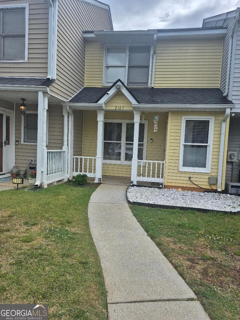 2 bedroom, 1.5 bathroom, 952 sq ft townhouse sold at 2167 Wellington Circle, Lithonia, GA 30058