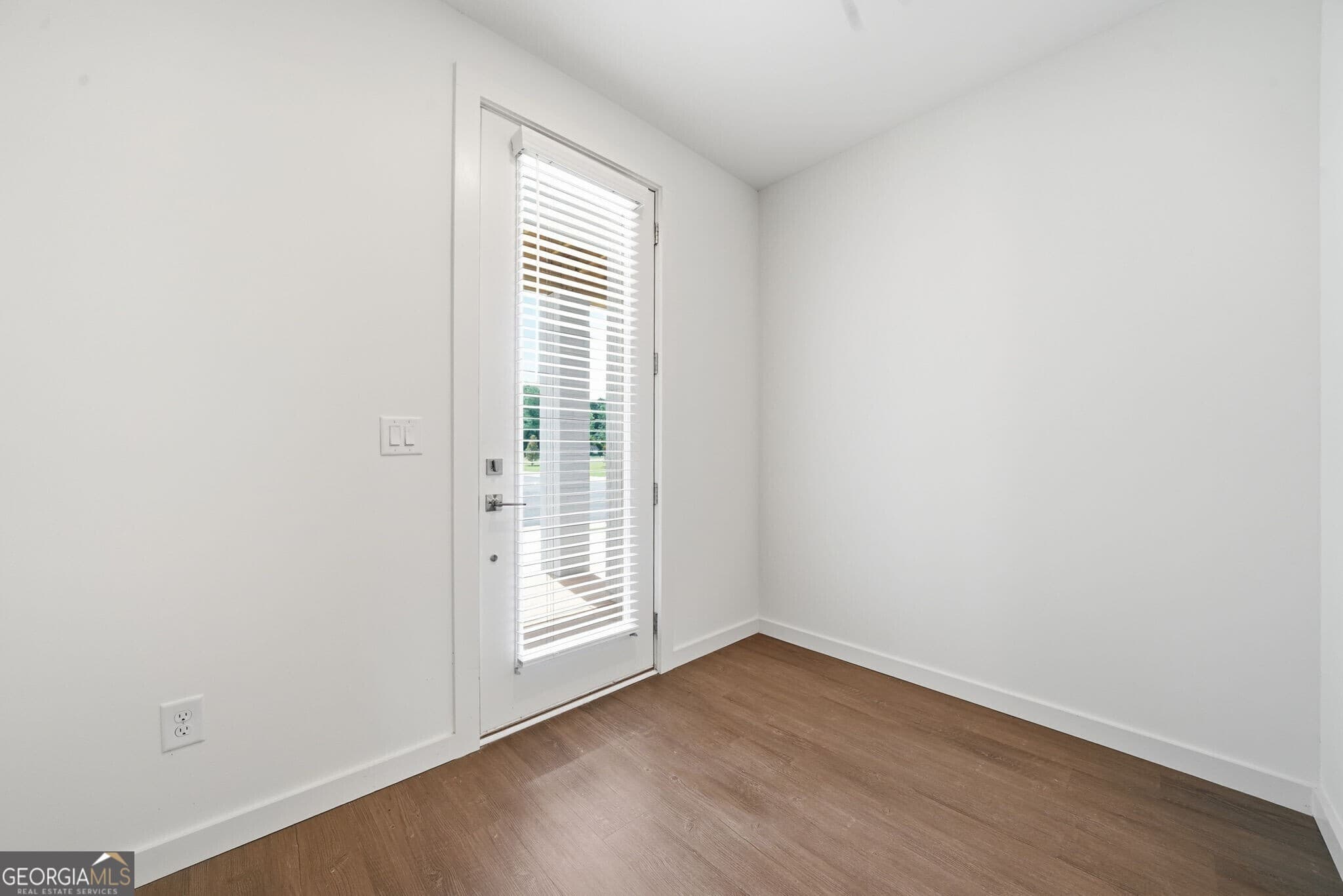 3 bedroom, 3.5 bathroom, 2,571 sq ft townhouse for sale at 1062 Glen Opal Drive, Decatur, GA 30032 — photo 7