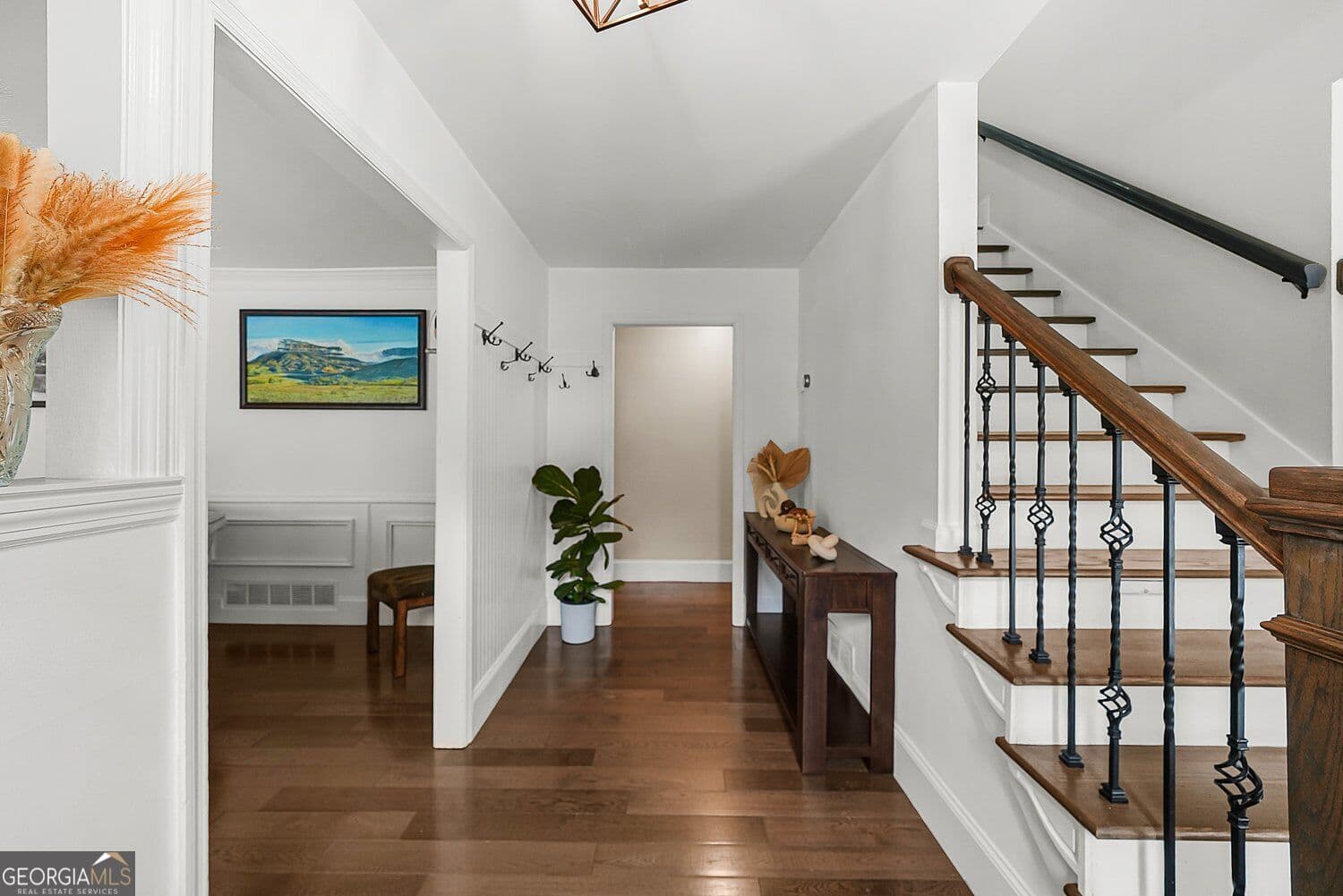 5 bedroom, 3.5 bathroom, 3,053 sq ft single family residence for sale at 2320 Brownstone Court, Marietta, GA 30062 — photo 5