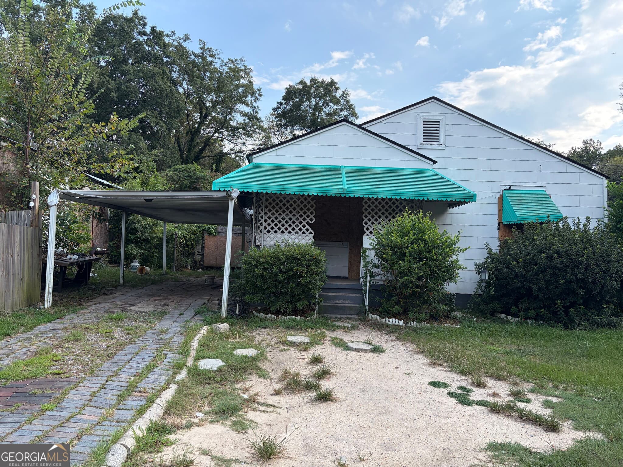 2 bedroom, 1 bathroom, 960 sq ft single family residence for sale at 3096 Rice Circle, Macon, GA 31204
