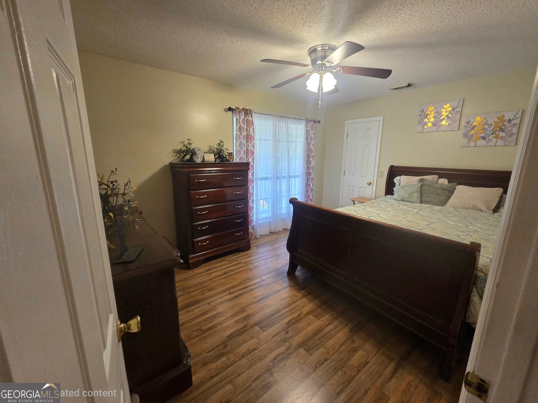 3 bedroom, 2 bathroom, 1,652 sq ft single family residence for sale at 615 Depot Drive, Statesboro, GA 30461 — photo 9