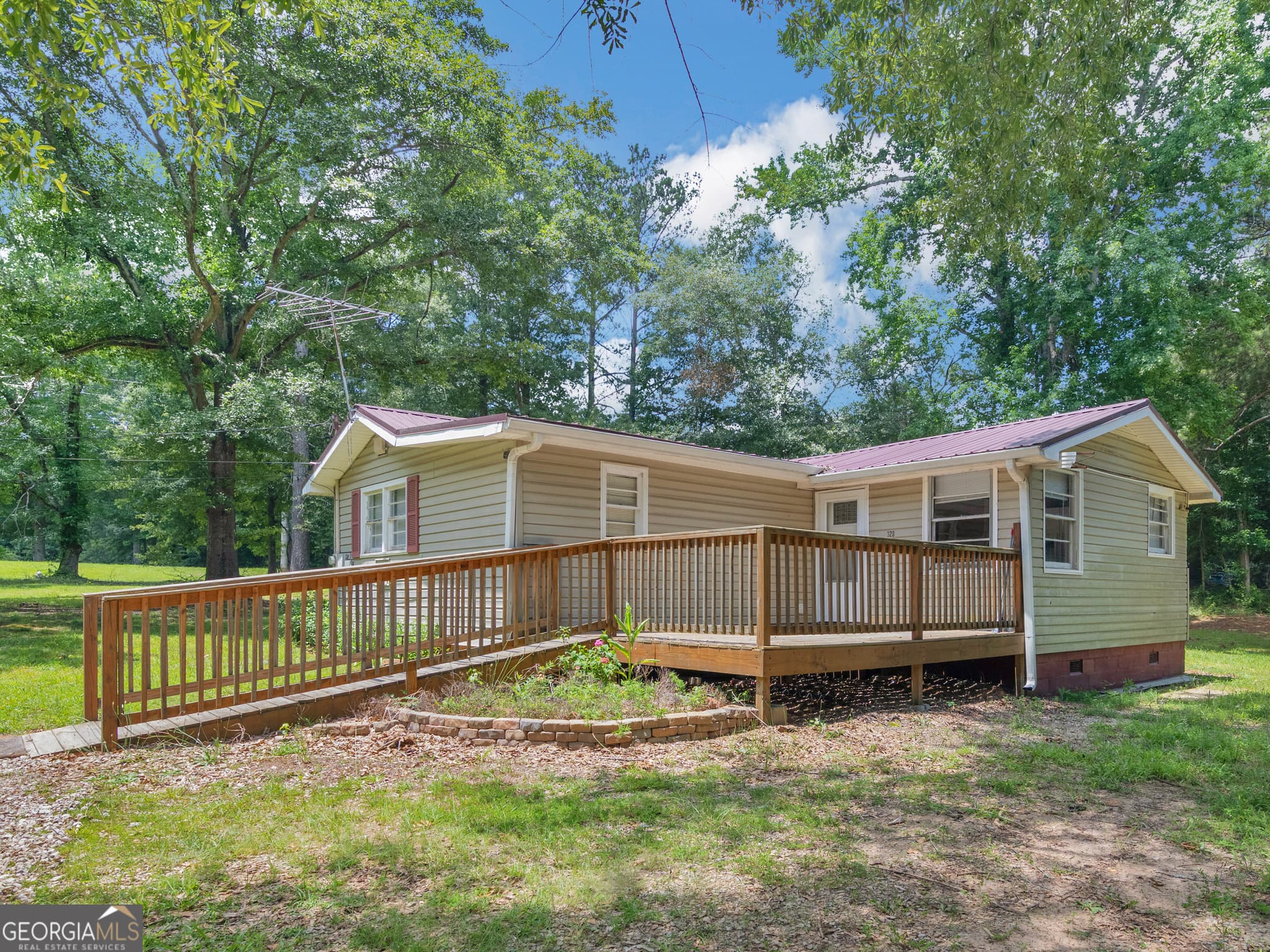 2 bedroom, 2 bathroom, 1,060 sq ft single family residence for sale at 328 Valley Hill Road, Stockbridge, GA 30281 — photo 6