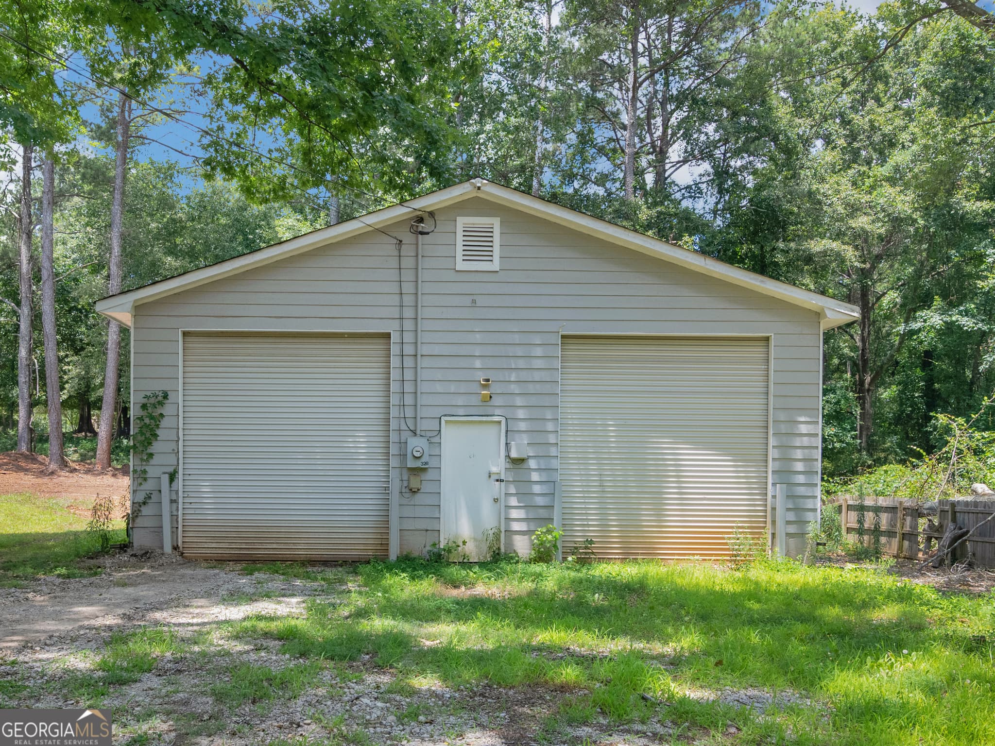 2 bedroom, 2 bathroom, 1,060 sq ft single family residence for sale at 328 Valley Hill Road, Stockbridge, GA 30281 — photo 3