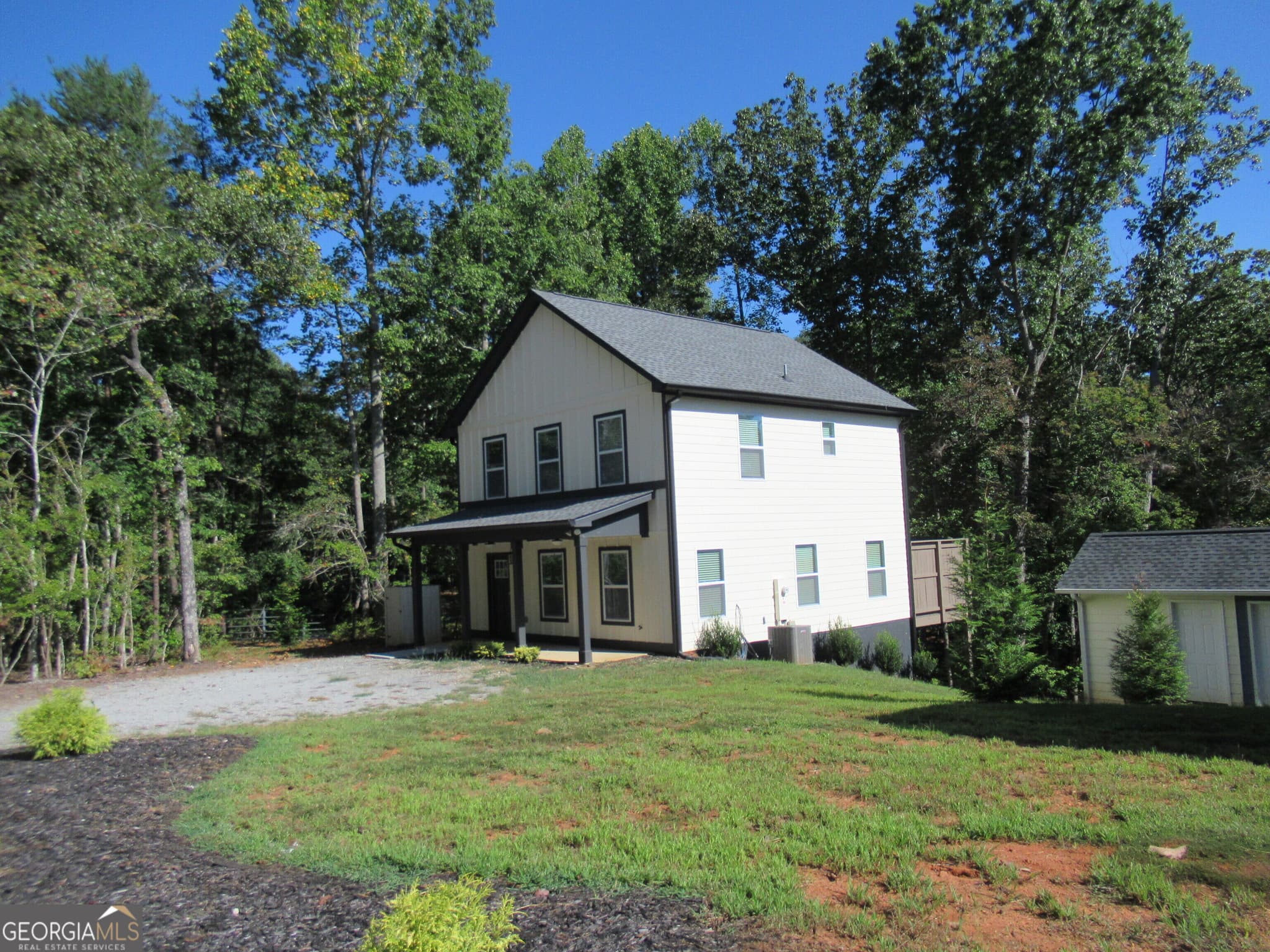 3 bedroom, 2.5 bathroom, 1,500 sq ft single family residence for rent at 745 Old Kerns Road, Dawsonville, GA 30534 for $1,900 a month — photo 1 of 1
