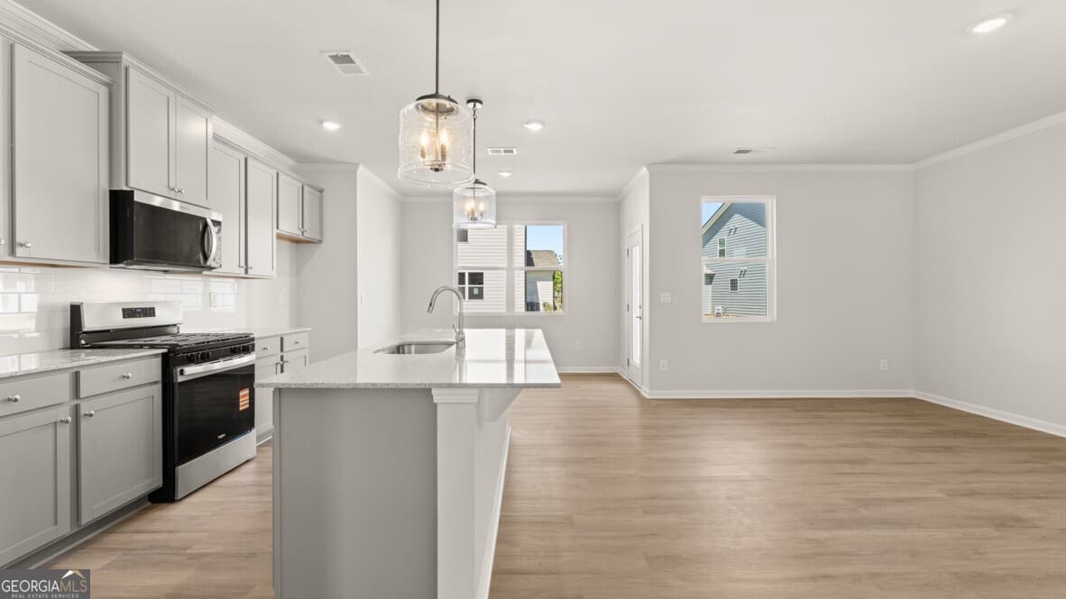 5 bedroom, 3.5 bathroom, 2,618 sq ft single family residence for sale at 705 Anchor Avenue, Villa Rica, GA 30180 — photo 6