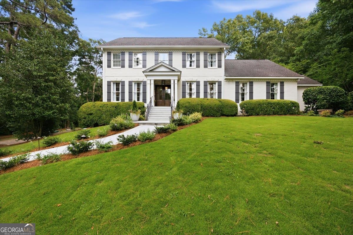 4 bedroom, 3.5 bathroom, 3,958 sq ft single family residence for sale at 102 Merion Park, Macon, GA 31210 — photo 1 of 54