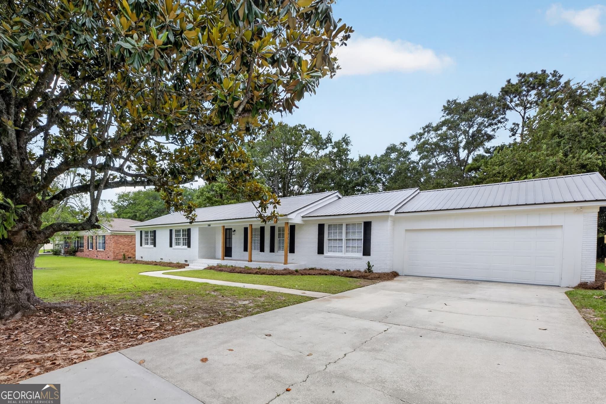4 bedroom, 2 bathroom, 2,415 sq ft single family residence for sale at 1108 Kimberly Drive, Valdosta, GA 31602 — photo 9
