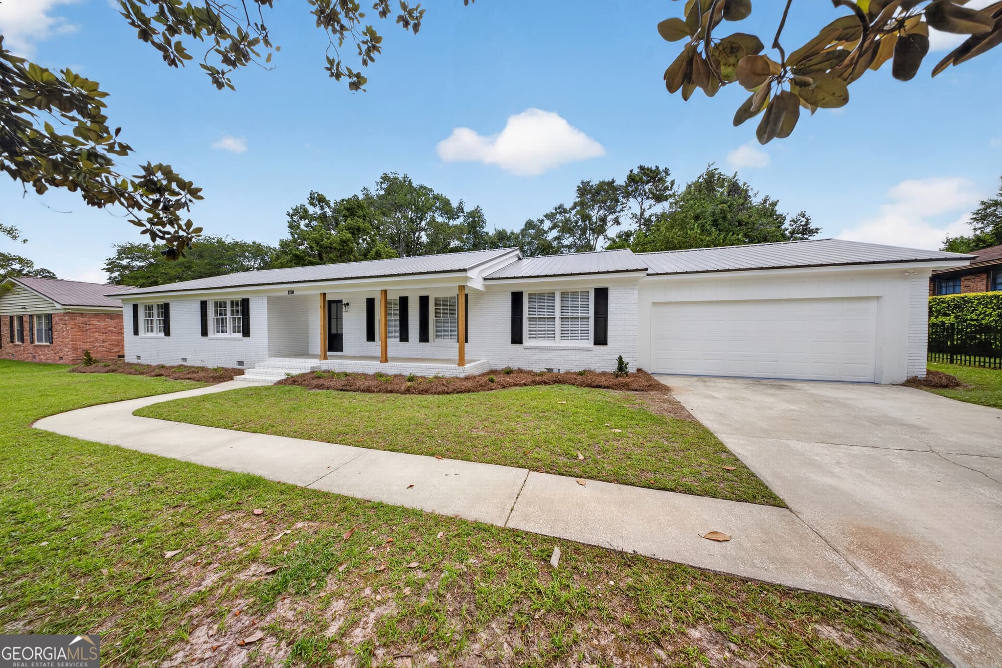 4 bedroom, 2 bathroom, 2,415 sq ft single family residence for sale at 1108 Kimberly Drive, Valdosta, GA 31602 — photo 10