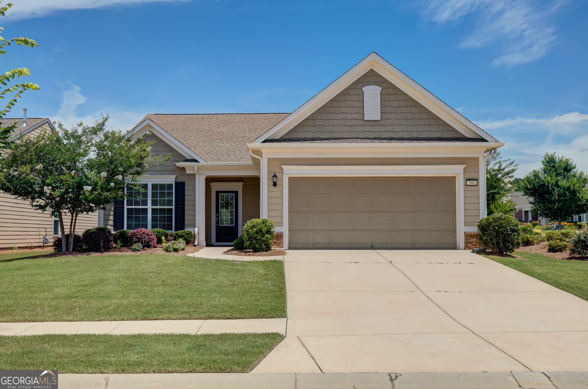 2 bedroom, 2 bathroom, 2,218 sq ft single family residence for sale at 540 Inkberry Drive, Griffin, GA 30223 — photo 1 of 48