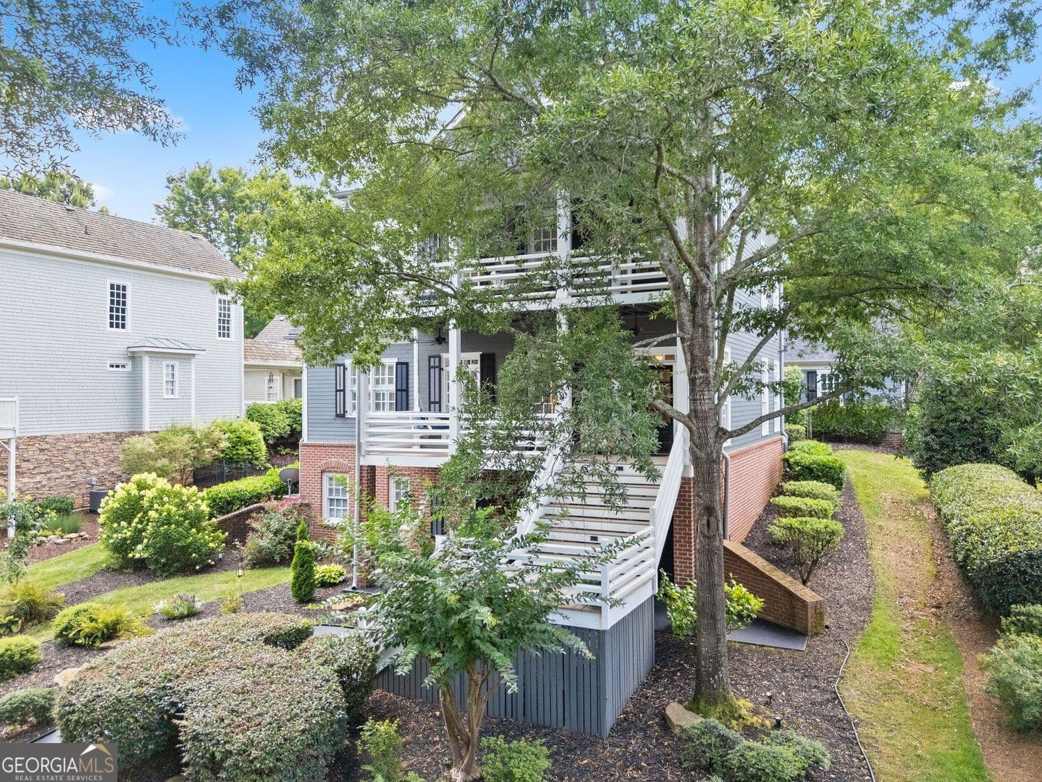 3 bedroom, 3.5 bathroom, 4,705 sq ft single family residence for rent at 311 Waterfront Park Lane, Dawsonville, GA 30534 for $5,250 a month — photo 6