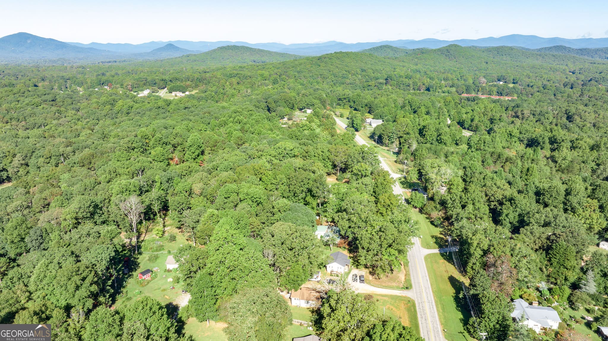 3 bedroom, 2 bathroom, 1,200 sq ft single family residence for sale at 1774 Highway 17, Clarkesville, GA 30523 — photo 7