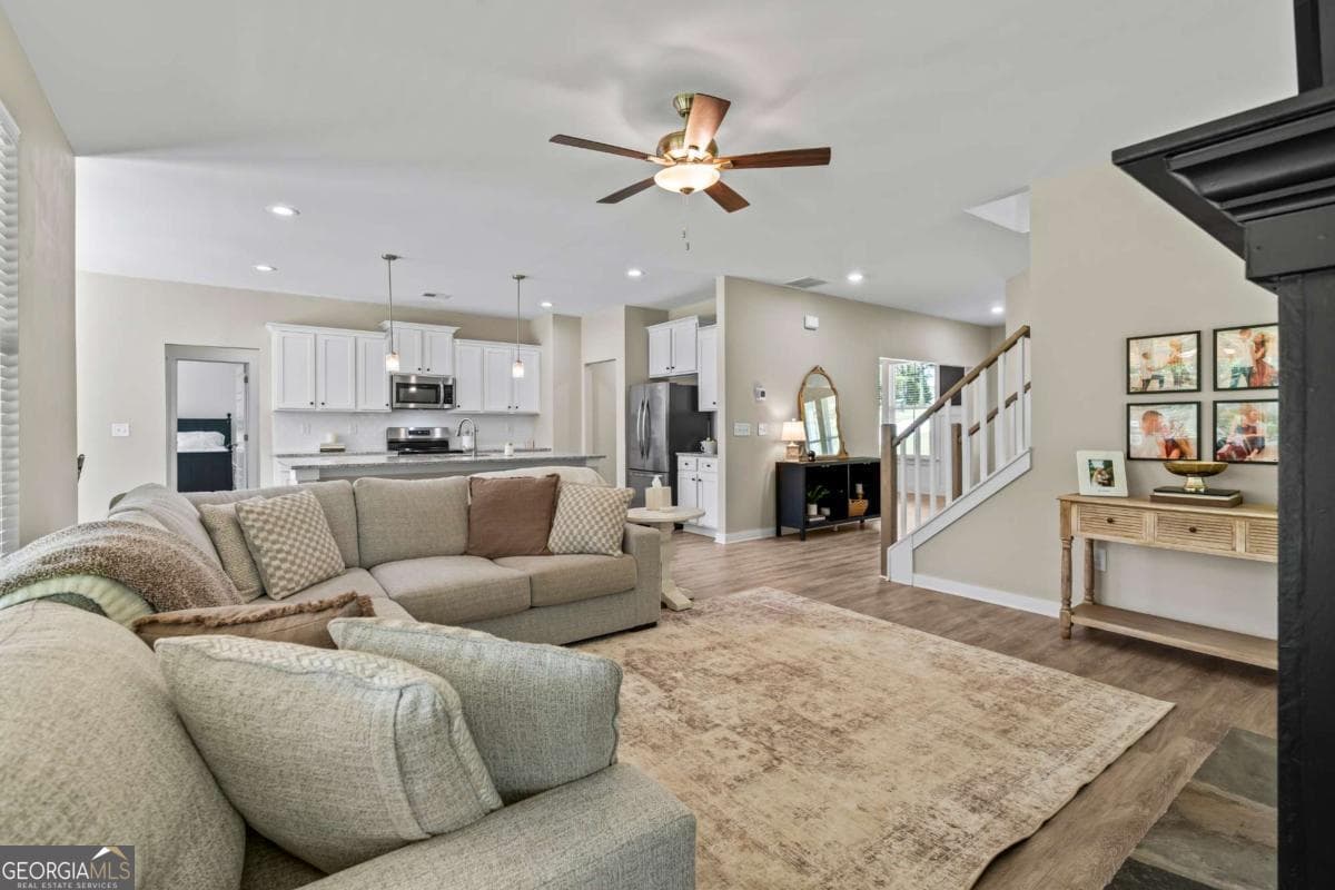 4 bedroom, 3 bathroom, 2,579 sq ft single family residence for sale at 781 Cattle Barn Road, Monroe, GA 30656 — photo 6