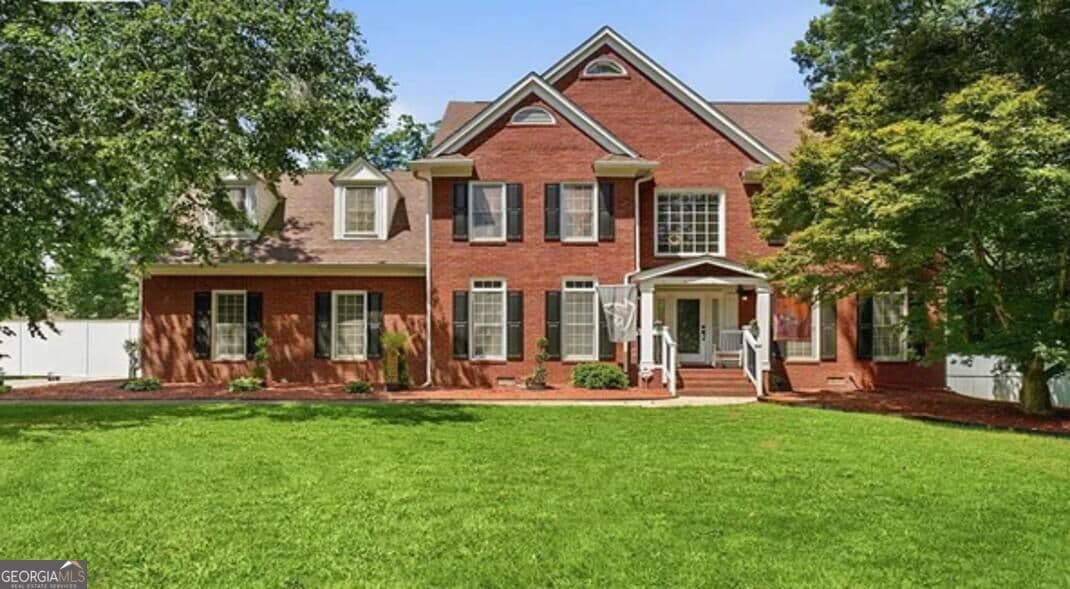 7 bedroom, 4.5 bathroom, 3,575 sq ft single family residence for sale at 9291 Carillon Court, Jonesboro, GA 30236 — photo 1 of 15