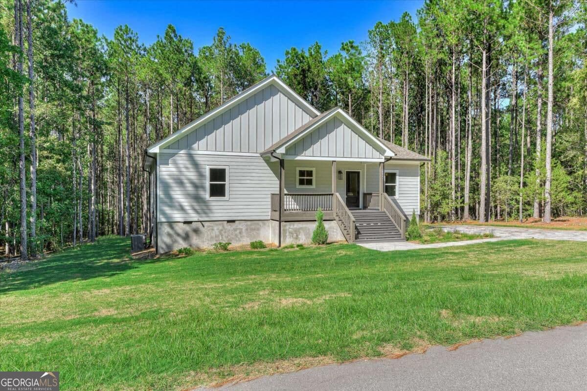 4 bedroom, 3.5 bathroom, 1,611 sq ft single family residence for sale at 1165 Watersedge Cove, Tignall, GA 30668 — photo 10
