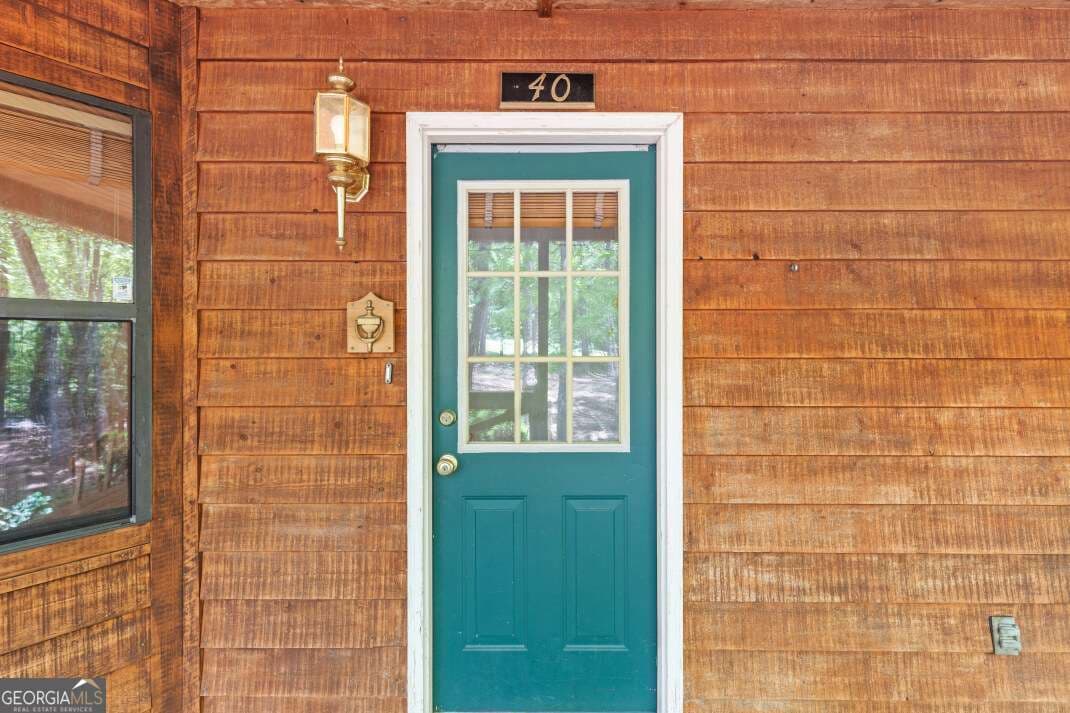 3 bedroom, 3 bathroom, 2,509 sq ft cabin,single family residence for sale at 40 Caledonia Drive, Blairsville, GA 30512 — photo 3