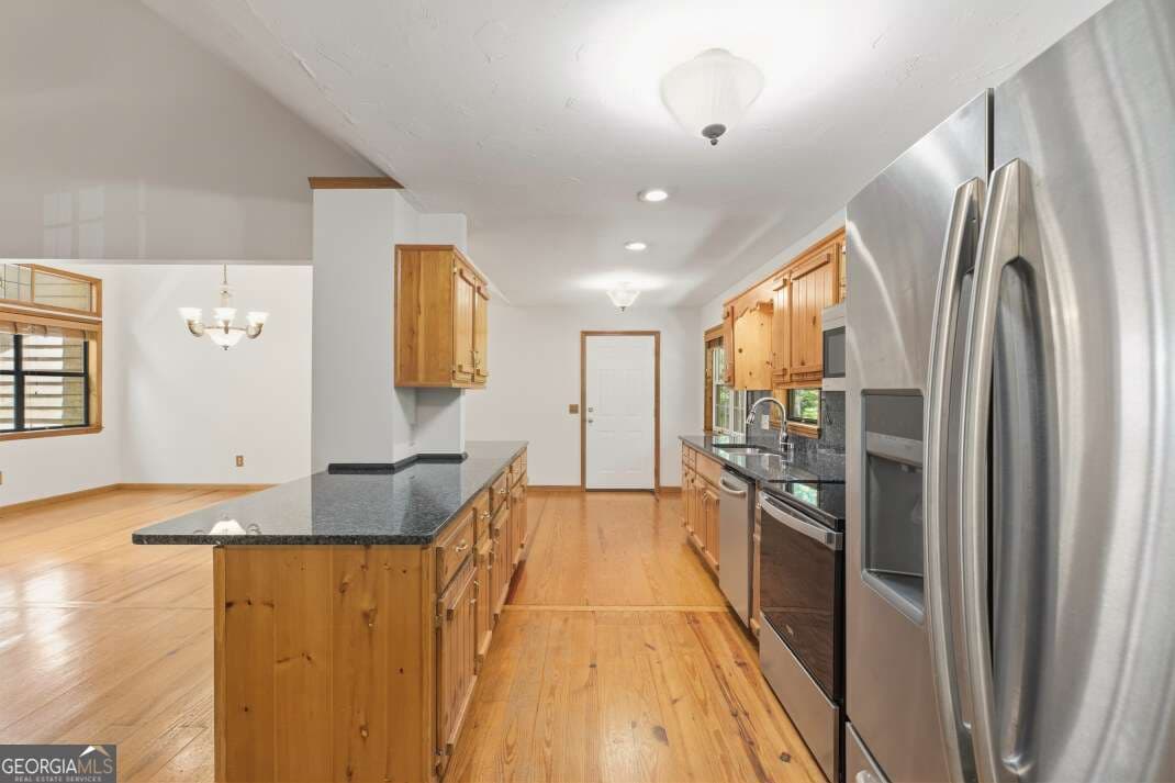 3 bedroom, 3 bathroom, 2,509 sq ft cabin,single family residence for sale at 40 Caledonia Drive, Blairsville, GA 30512 — photo 9