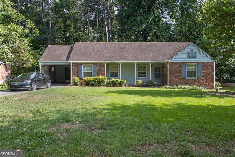 2 bedroom, 1.5 bathroom single family residence for rent at 3197 Alberta Lane, Tucker, GA 30084 for $2,350 a month — photo 2