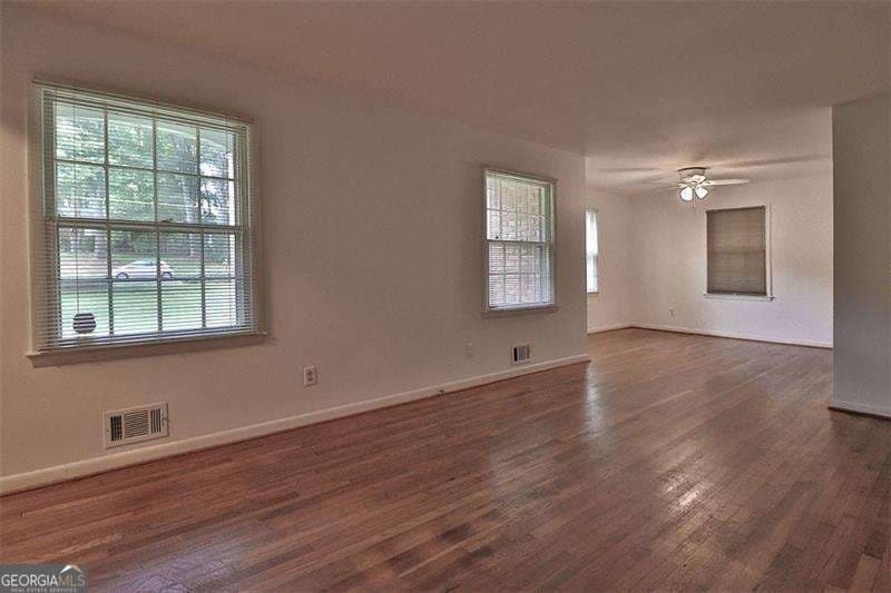 2 bedroom, 1.5 bathroom single family residence for rent at 3197 Alberta Lane, Tucker, GA 30084 for $2,350 a month — photo 6