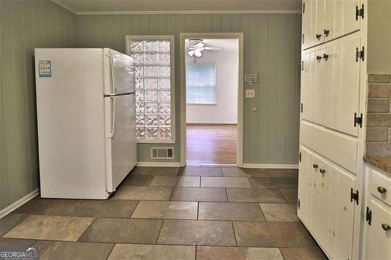 2 bedroom, 1.5 bathroom single family residence for rent at 3197 Alberta Lane, Tucker, GA 30084 for $2,350 a month — photo 10
